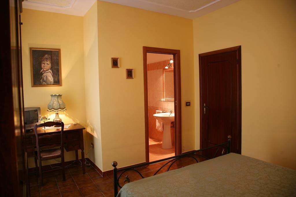 B&B Podere Ospedaletto Bolsena Værelse billede